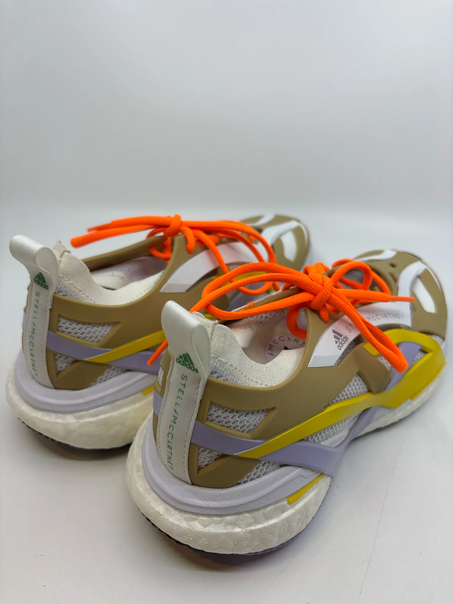 Adidas Size 10.5 Shoes (Pre-owned) - Image 2
