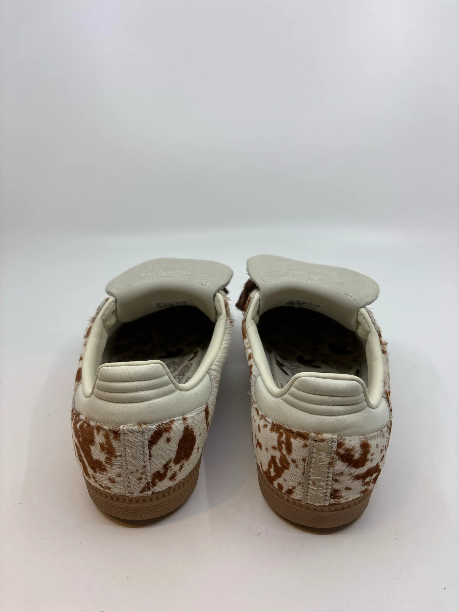 Adidas Size 8 Sneakers (Pre-owned) - Image 2