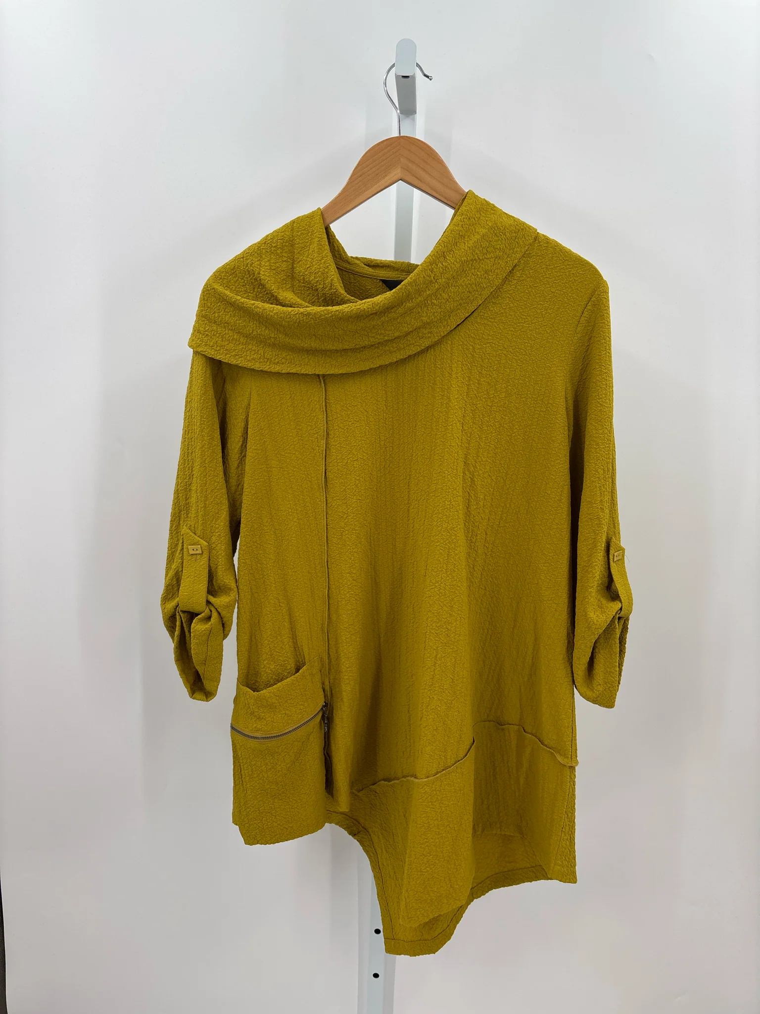 Ali Miles Size S Shirts (Pre-owned)
