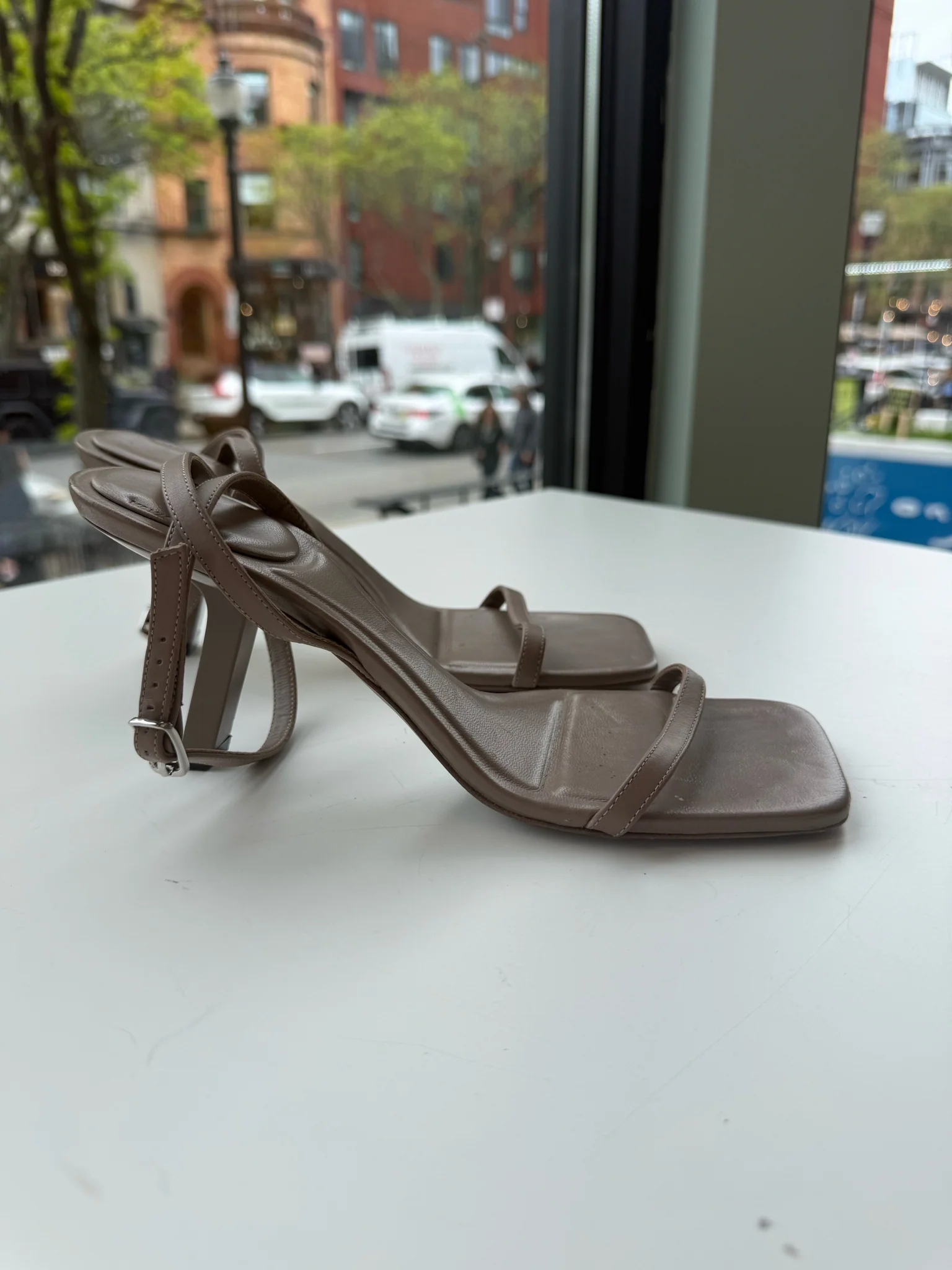 Balenciaga Size 37 Shoes (Pre-owned) - Image 2