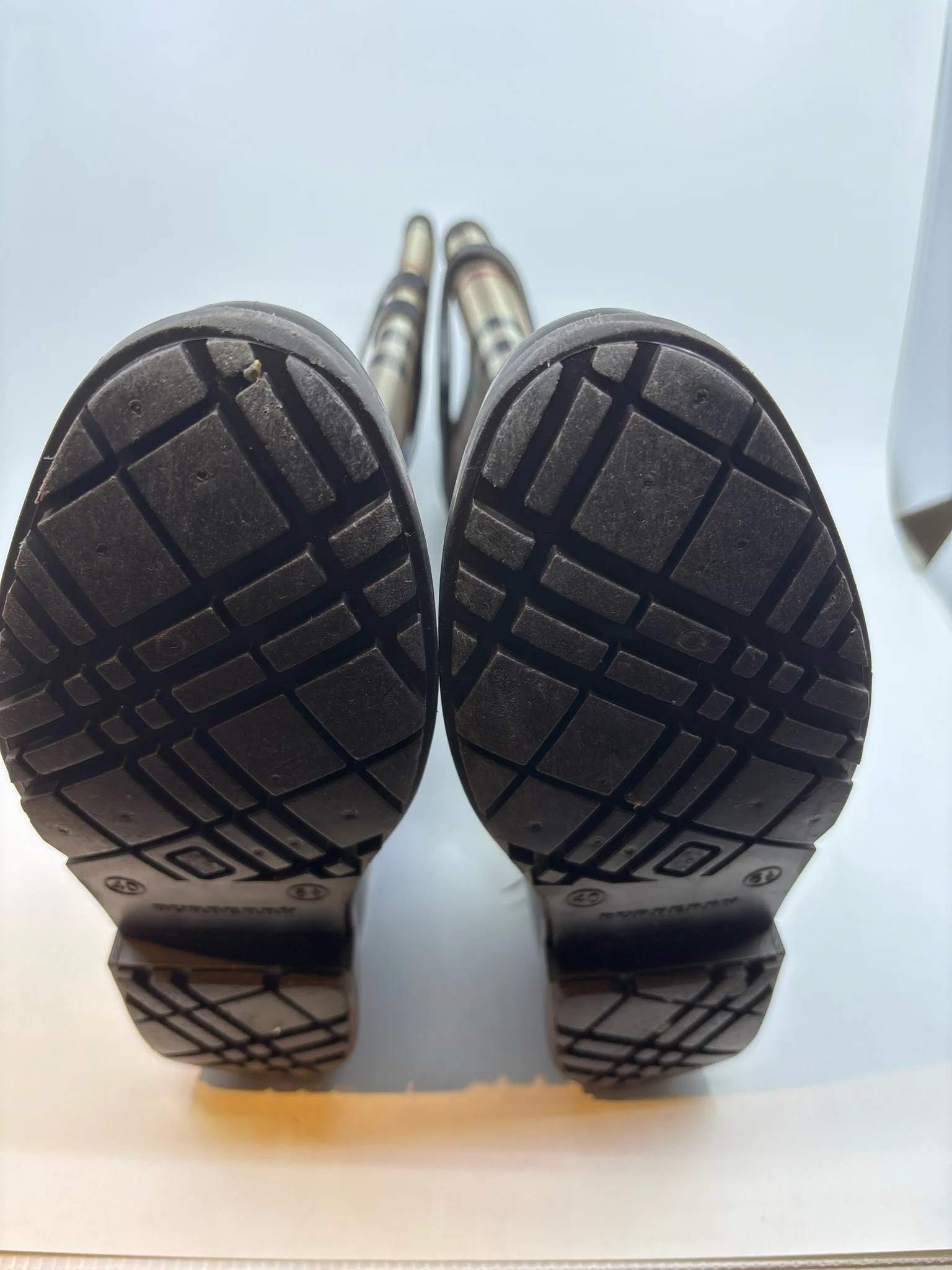 Burberry Size 40 Boots (Pre-owned) - Image 2