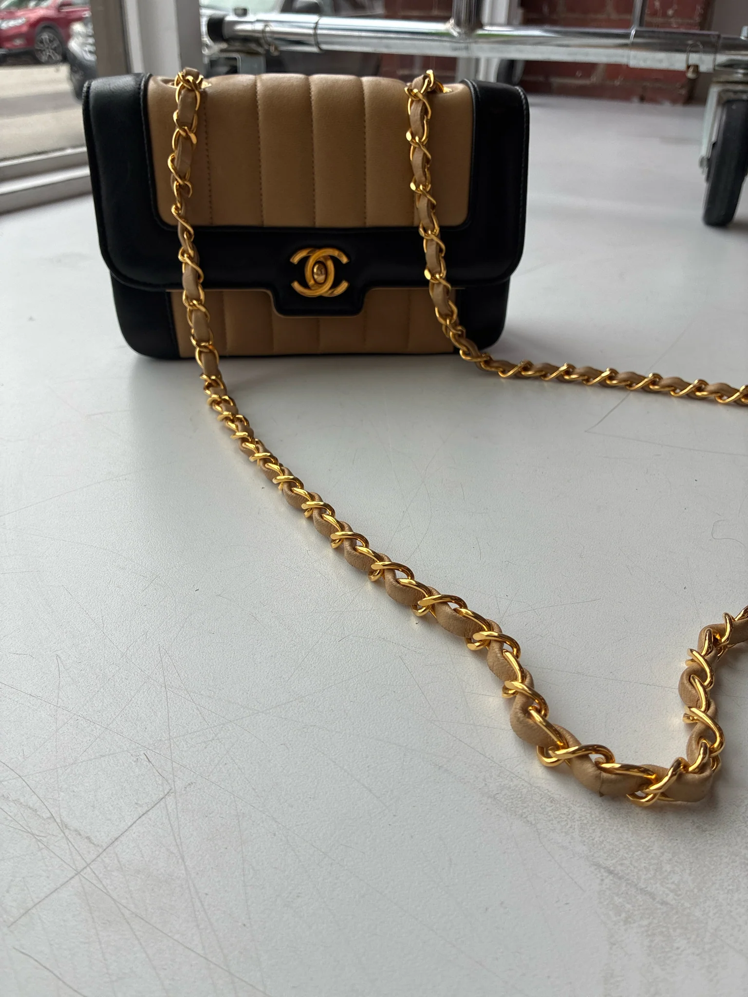 Chanel Handbags (Pre-owned)