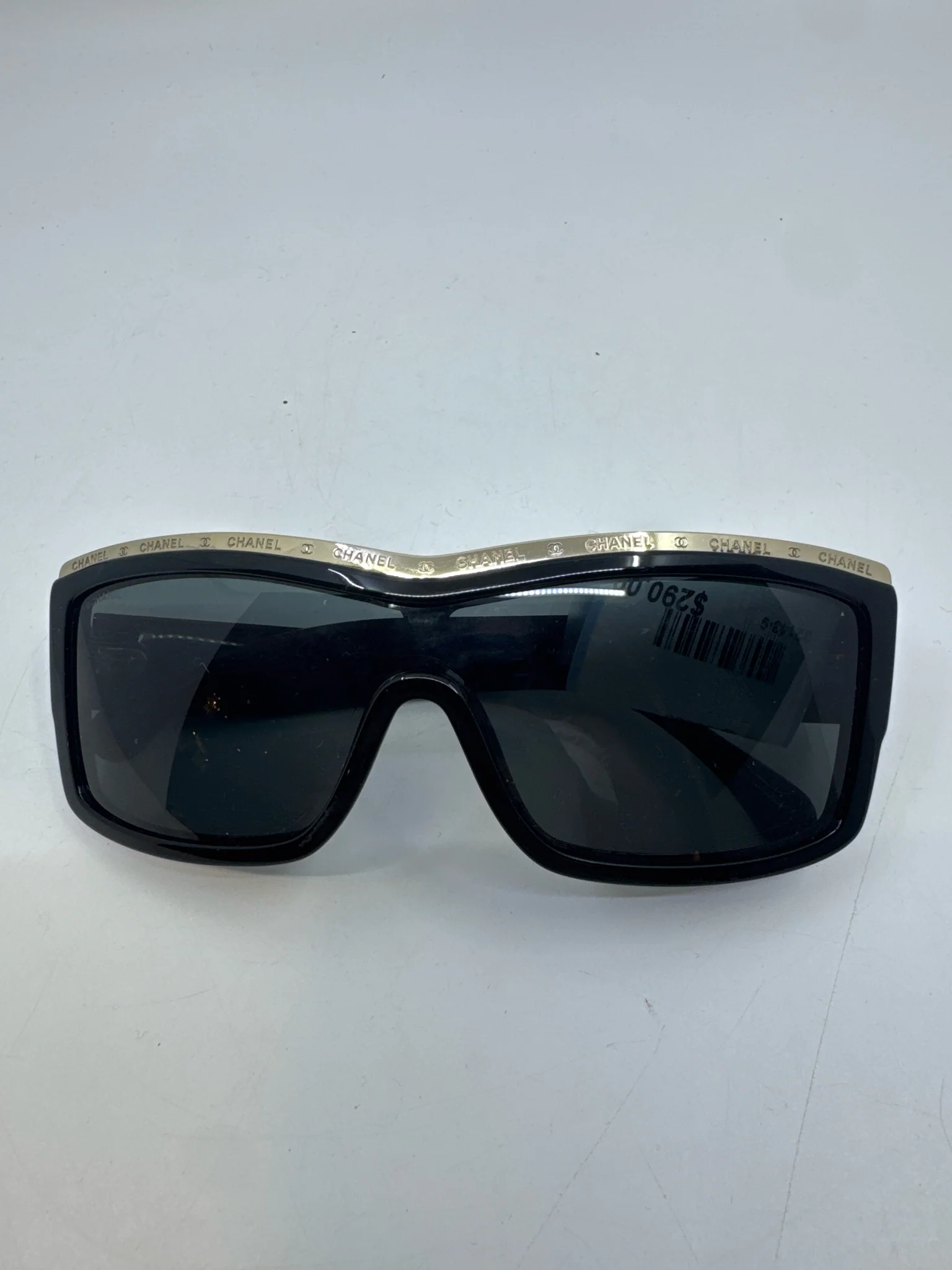 Chanel Sunglasses (Pre-owned)