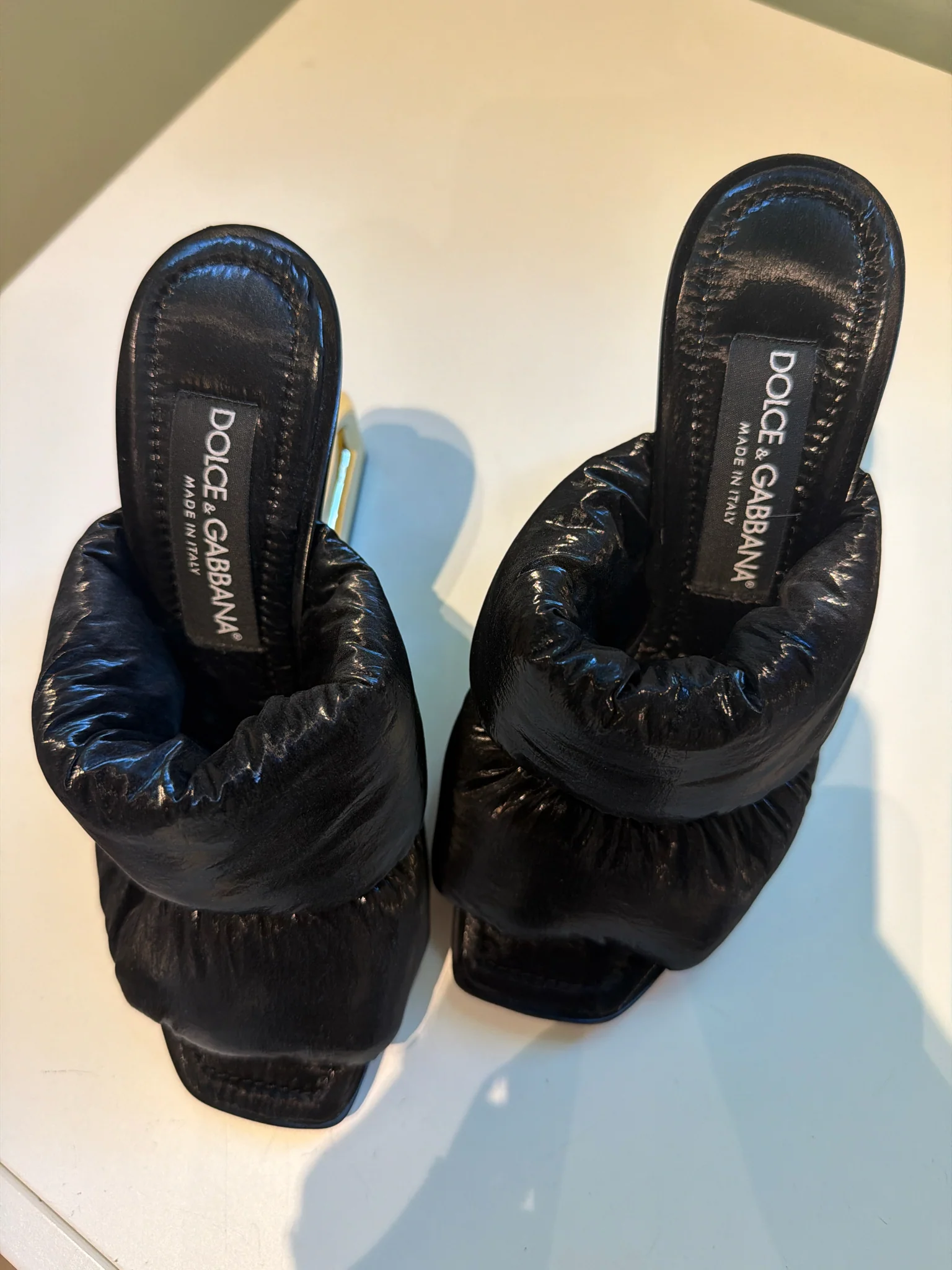 D&G Size 37 Shoes (Pre-owned) - Image 2