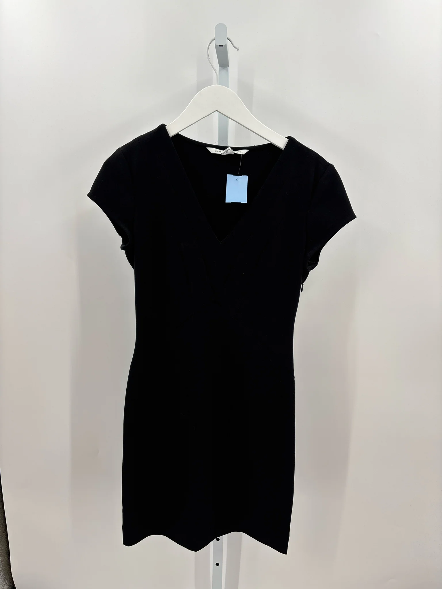 DVF Size 2 Dresses (Pre-owned)