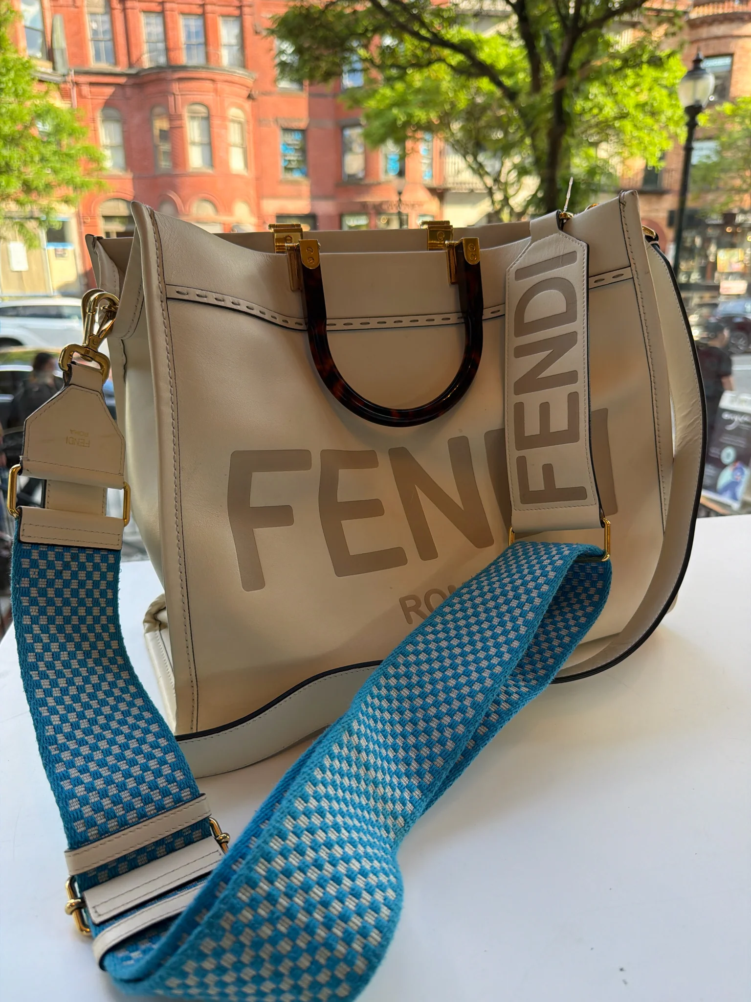 Fendi Handbags (Pre-owned)