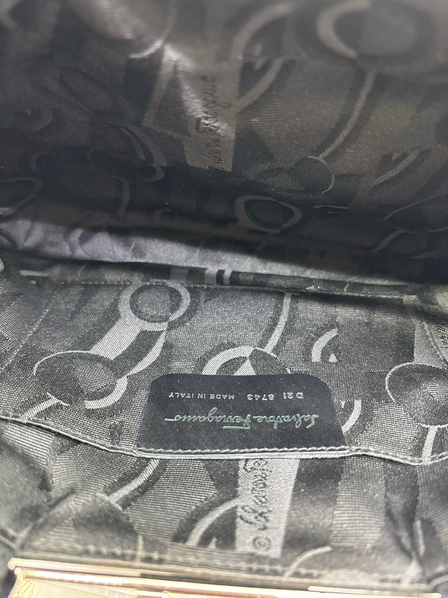 Ferragamo Handbags (Pre-owned) - Image 4