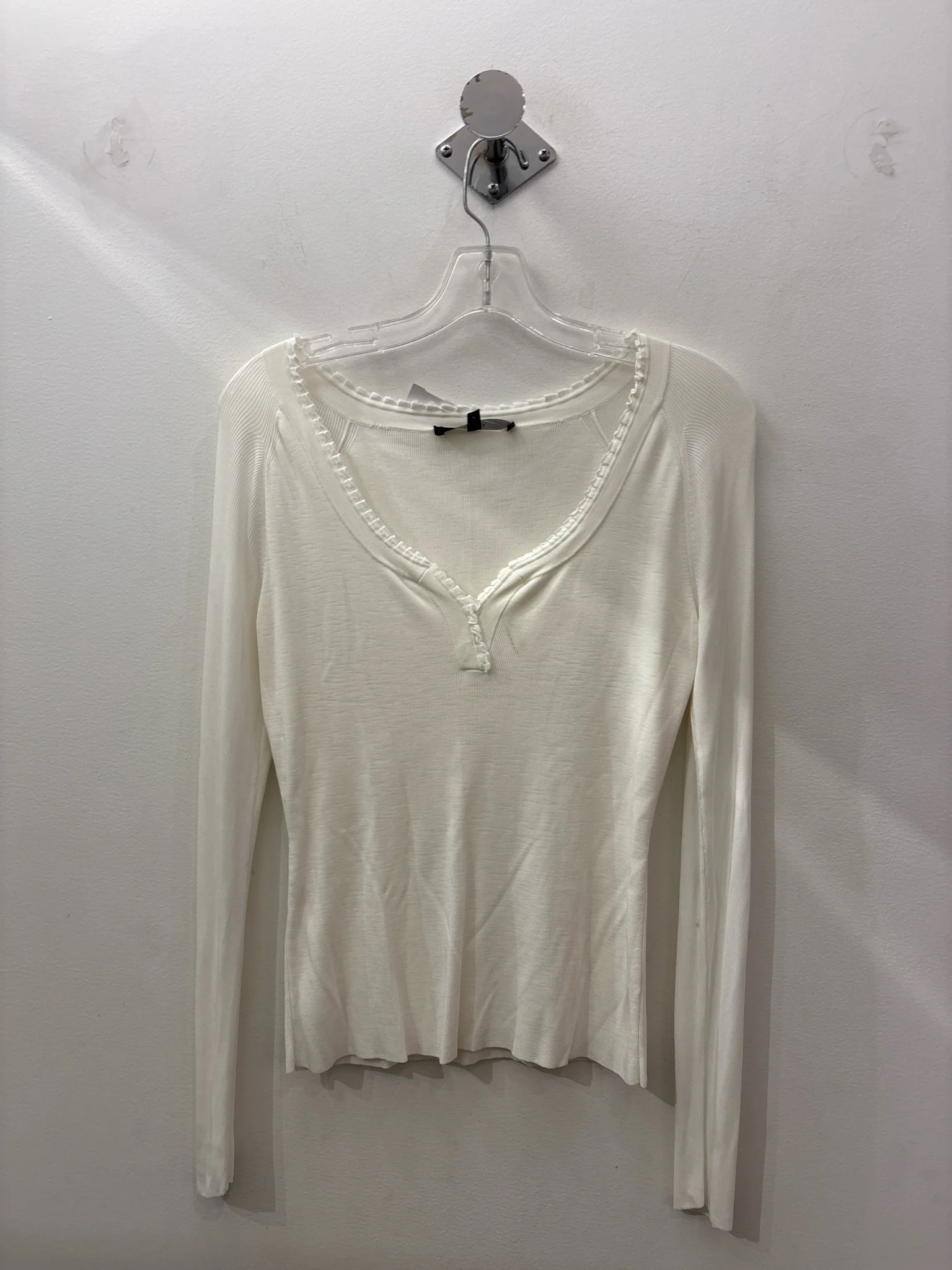 Gucci Size S Shirts (Pre-owned)
