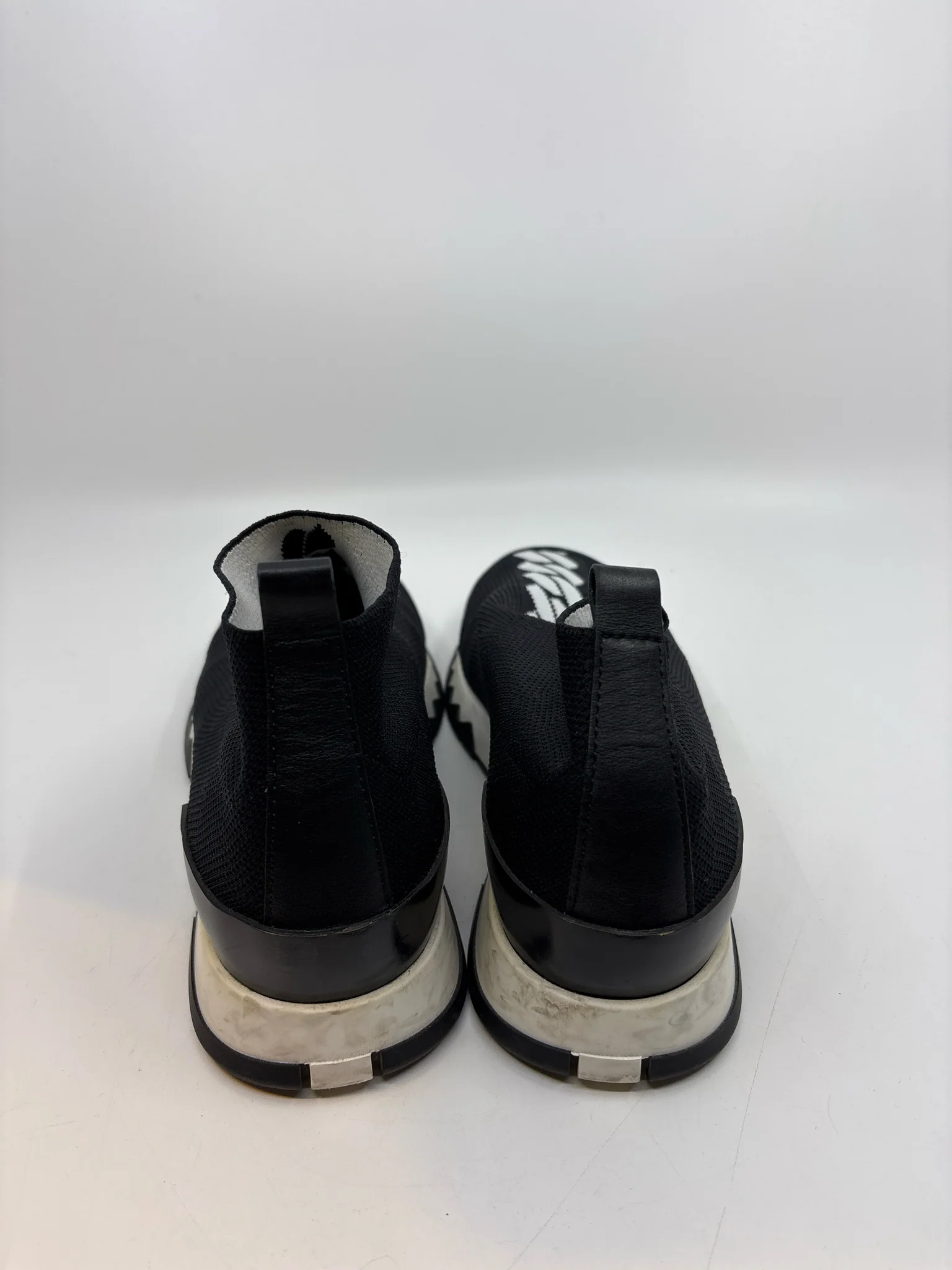 Hermes Size 36 Shoes (Pre-owned) - Image 2