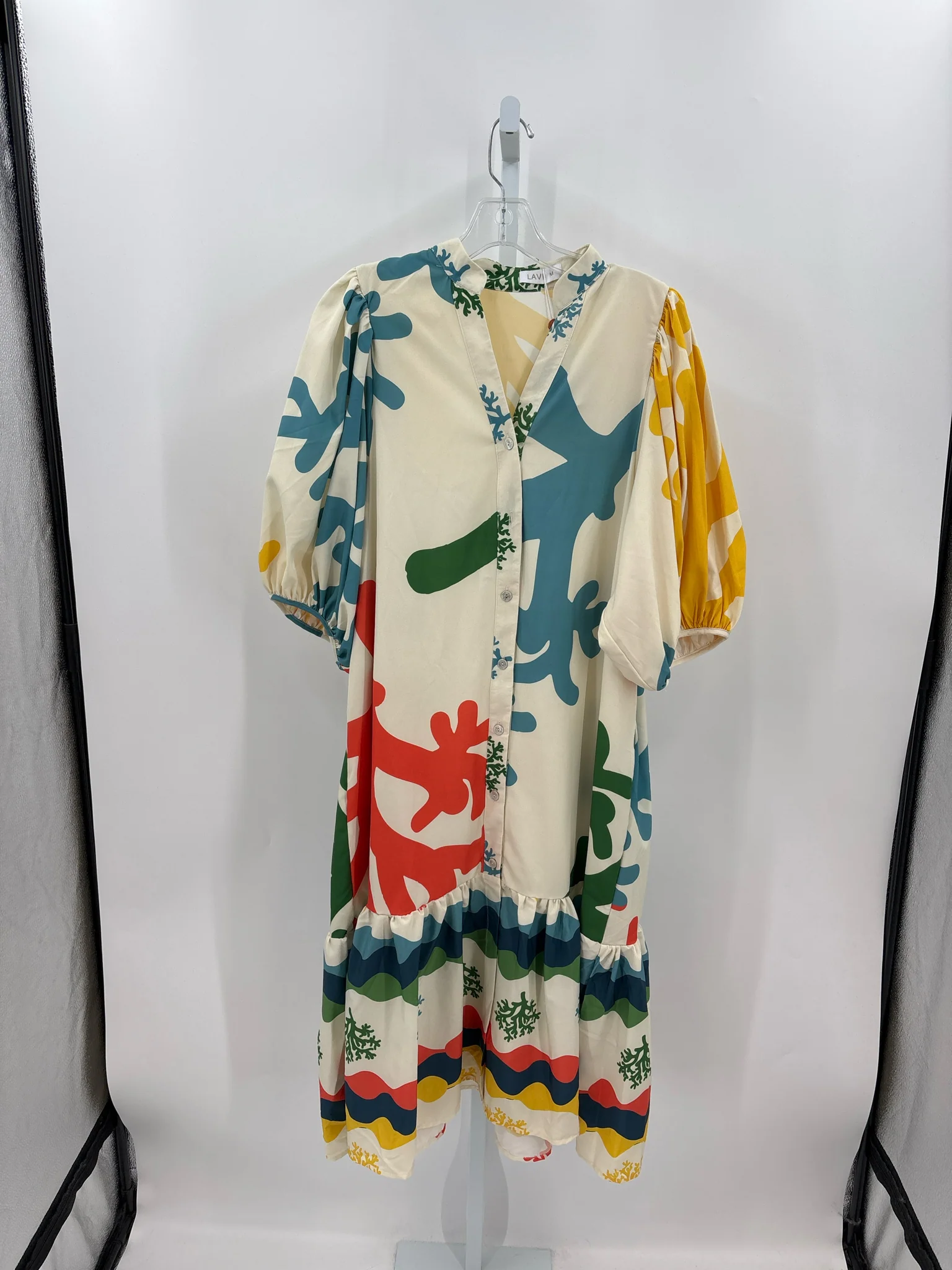 Lavi Size M Dresses (Pre-owned)