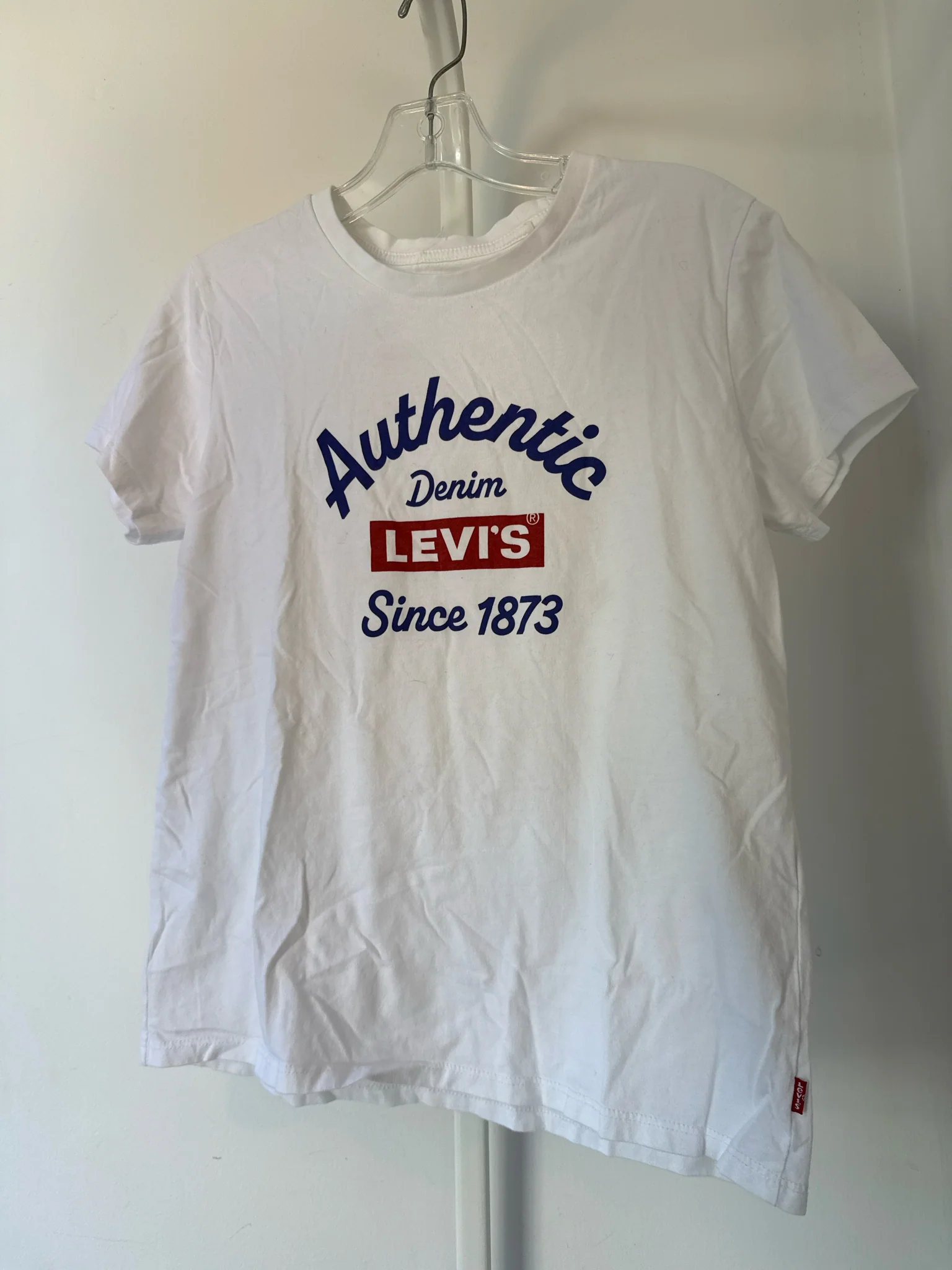 Levi Size M Shirts (Pre-owned)