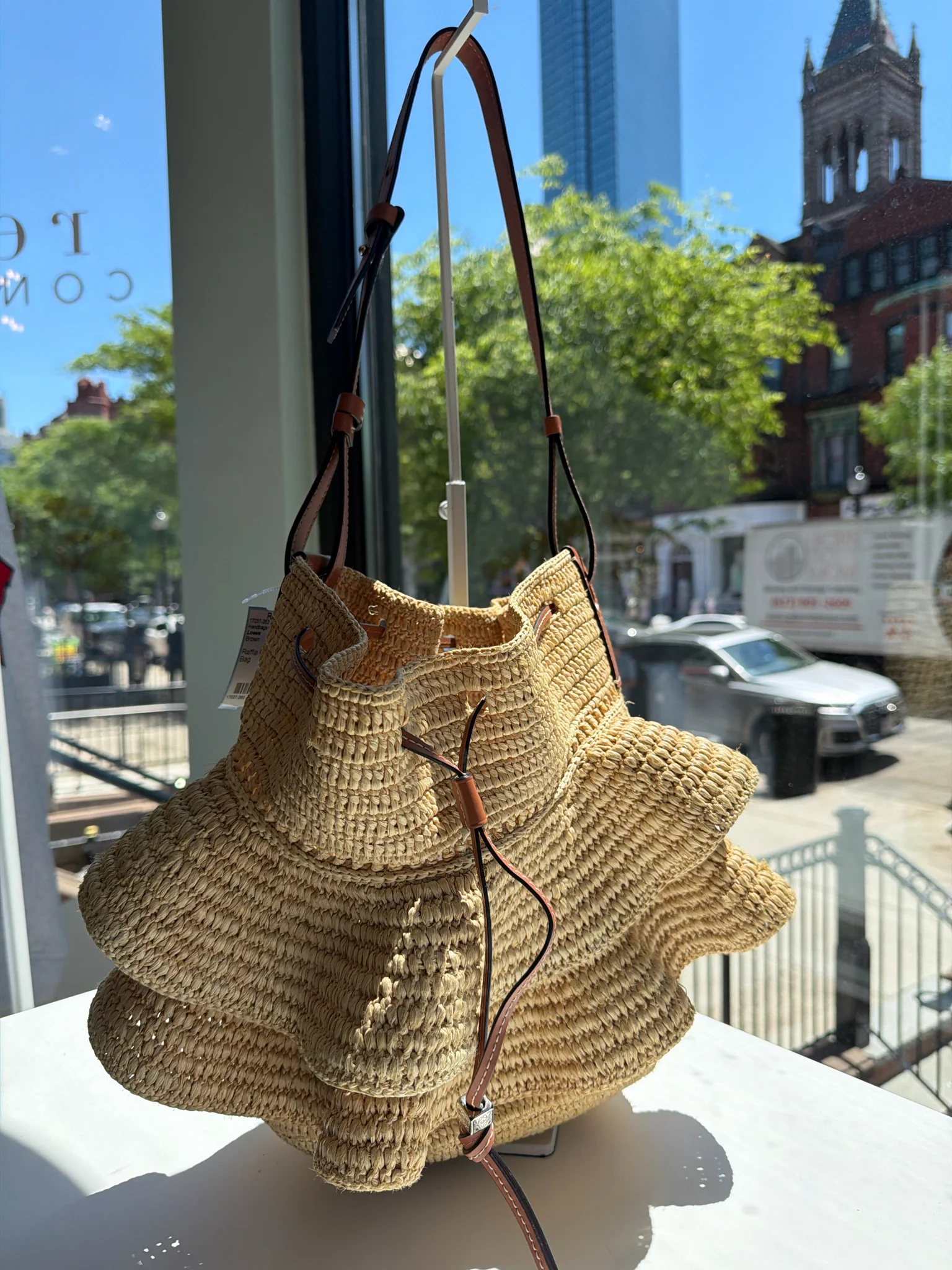 Loewe Handbags (Pre-owned)