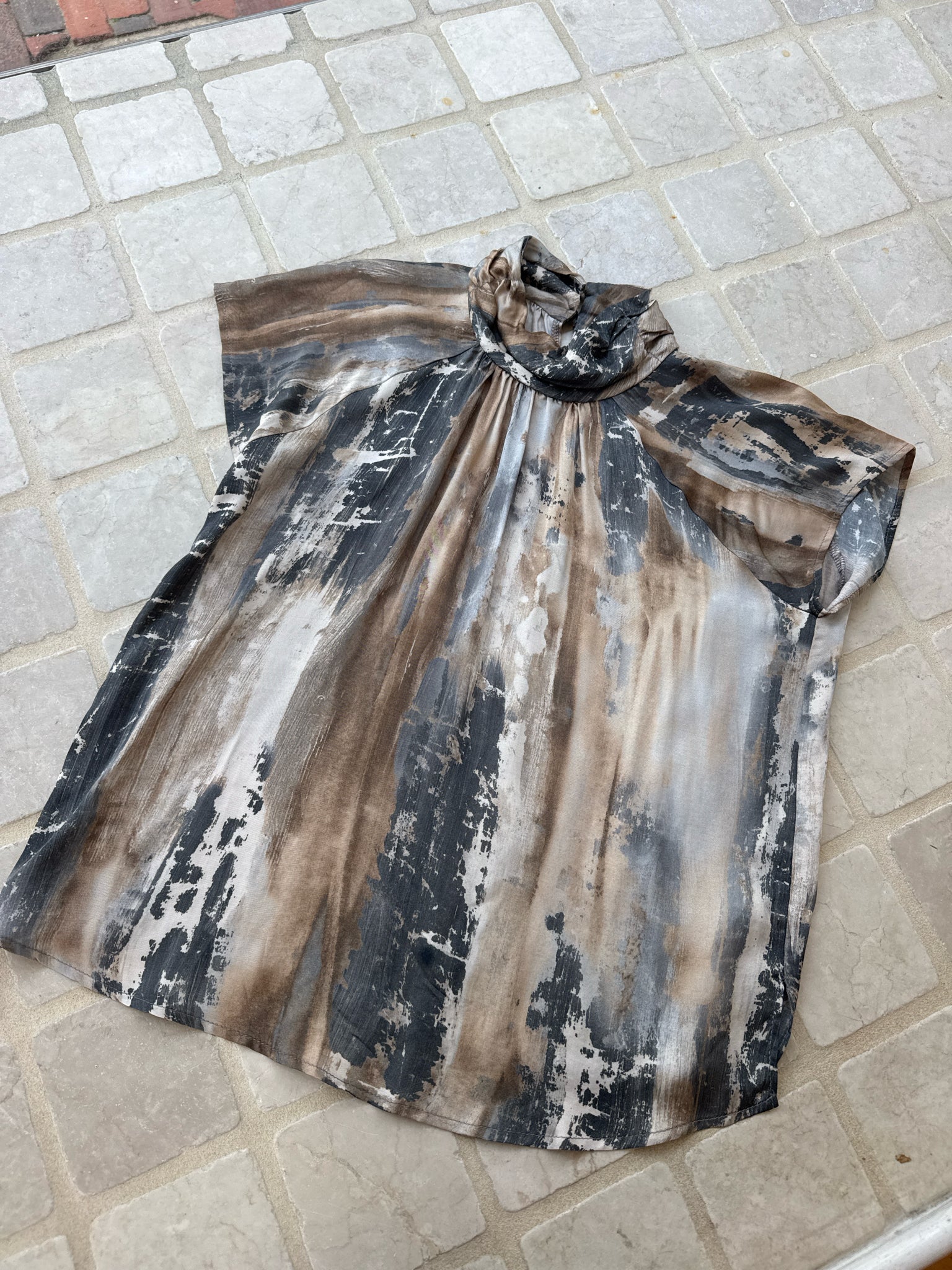 Lola & Sophie Size XS Shirts (Pre-owned)