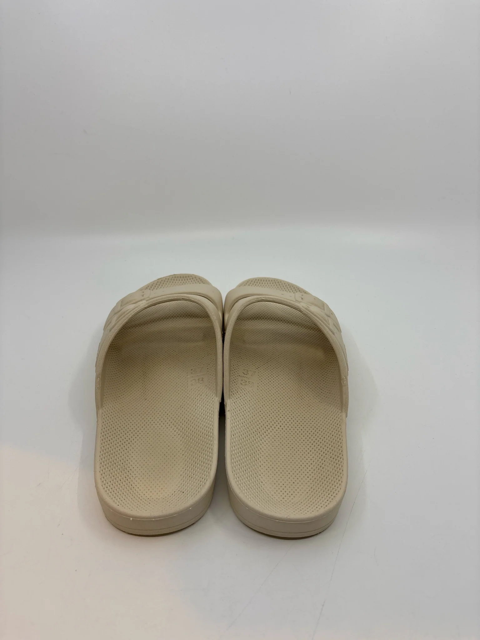 Moses Size 37 Shoes (Pre-owned) - Image 2