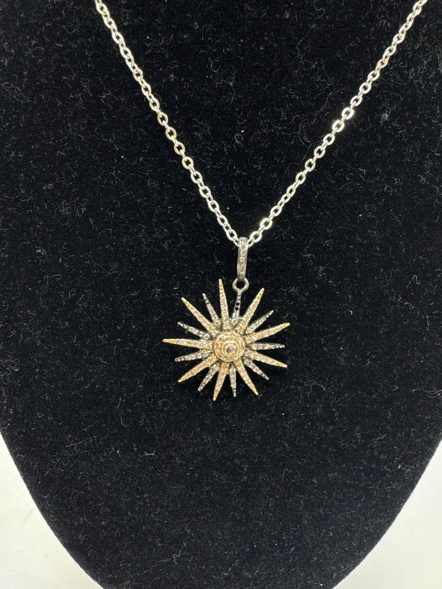Necklaces (Pre-owned) - Image 2