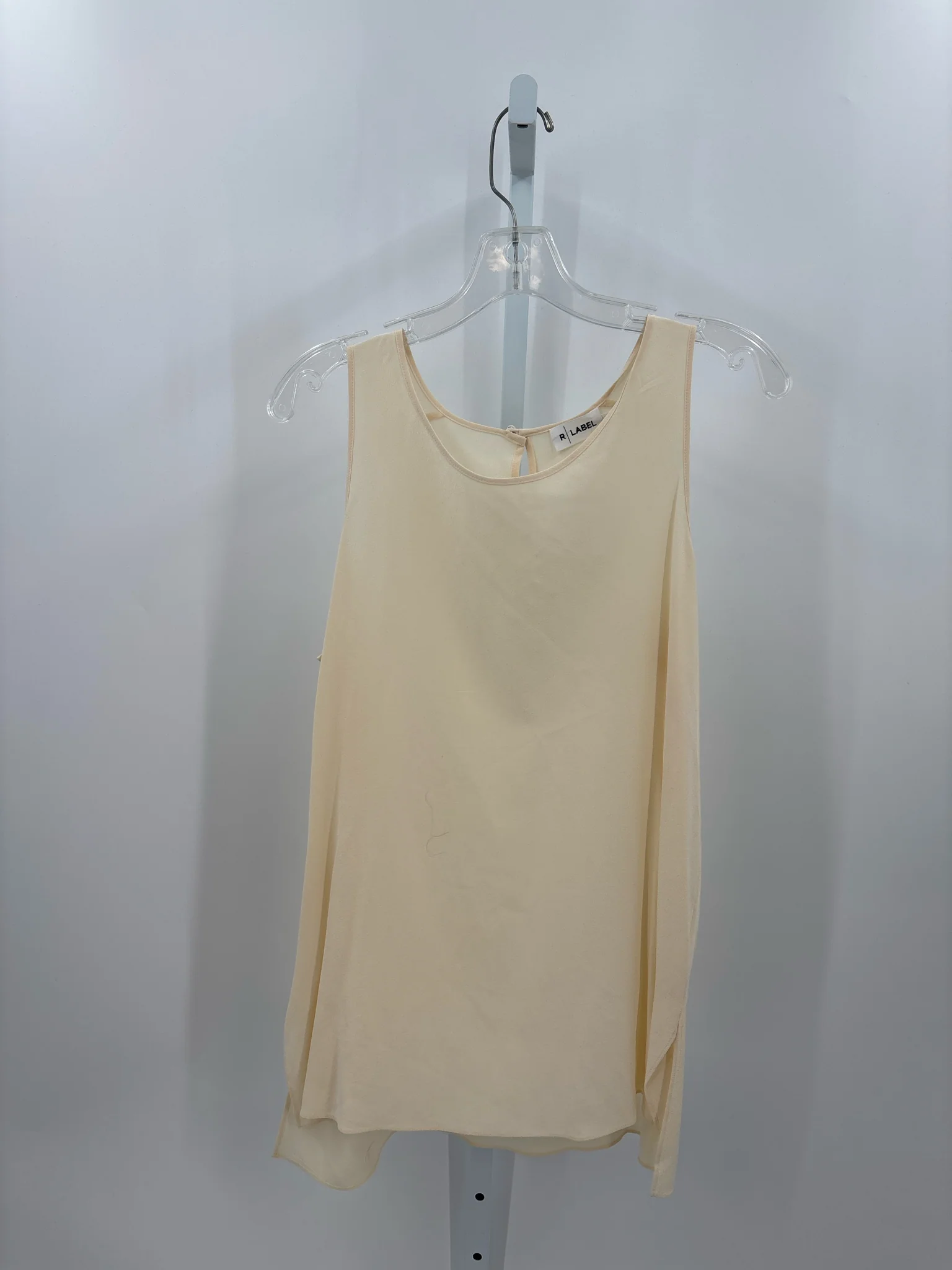 R Label Size M Shirts (Pre-owned)