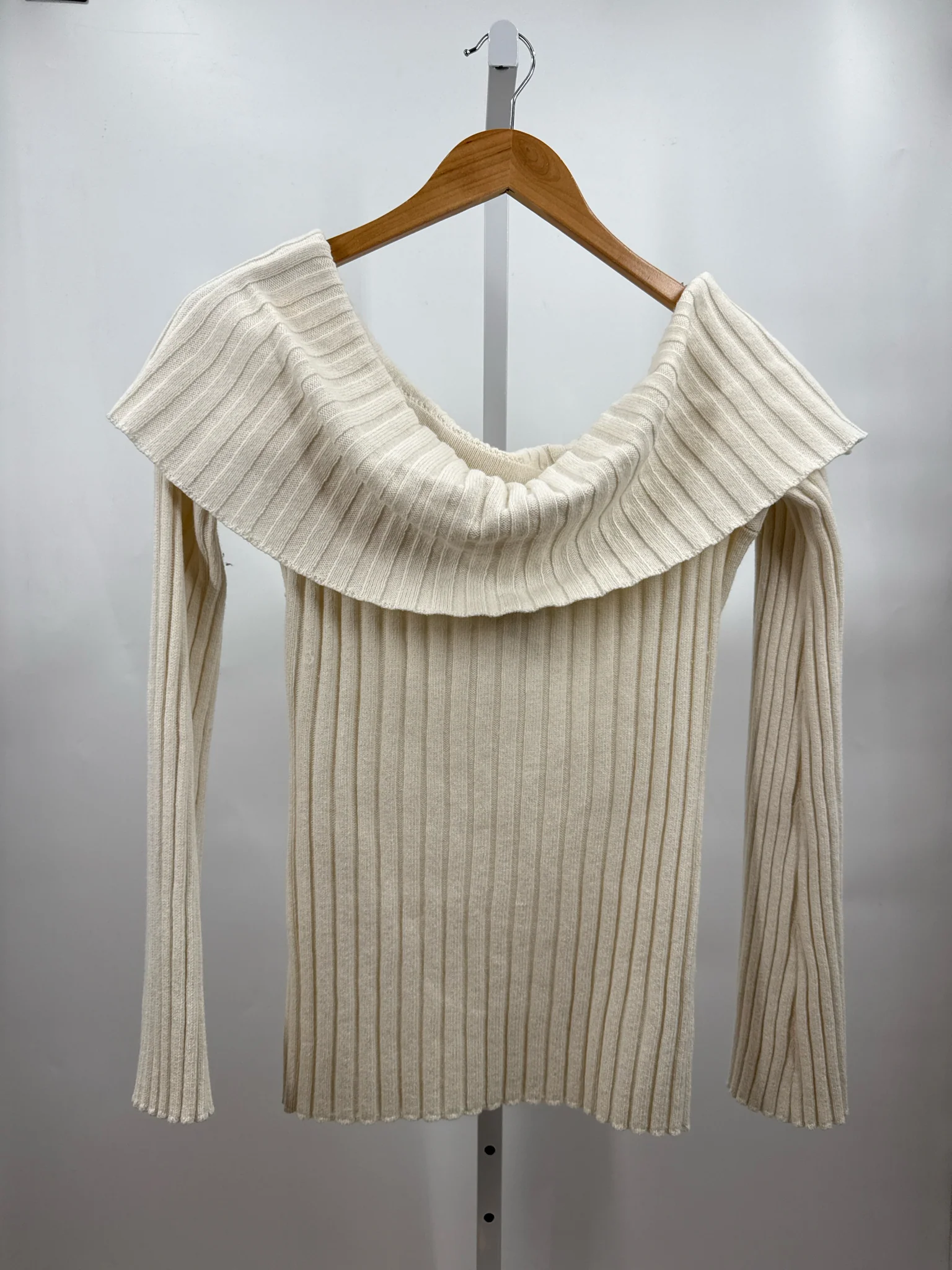 Reformation Sweaters (Pre-owned)