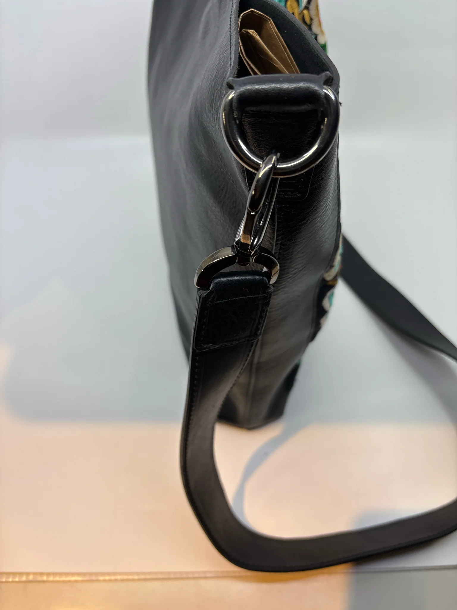Streets Ahead Handbags (Pre-owned) - Image 2