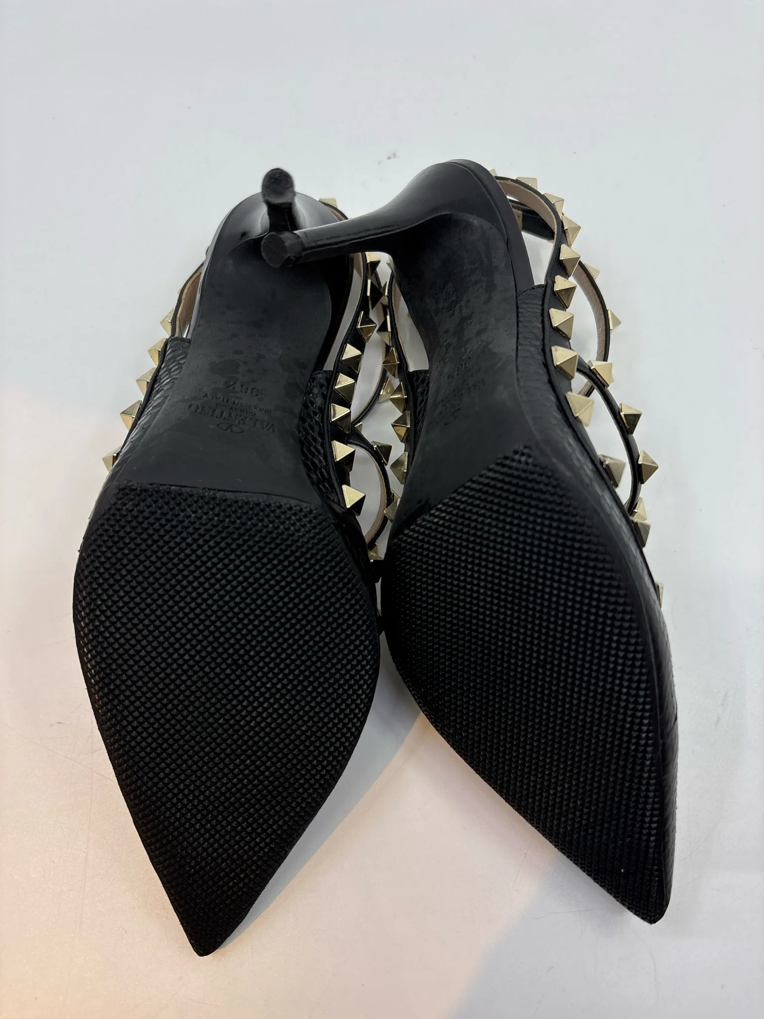 Valentino Size 36.5 Shoes (Pre-owned) - Image 2