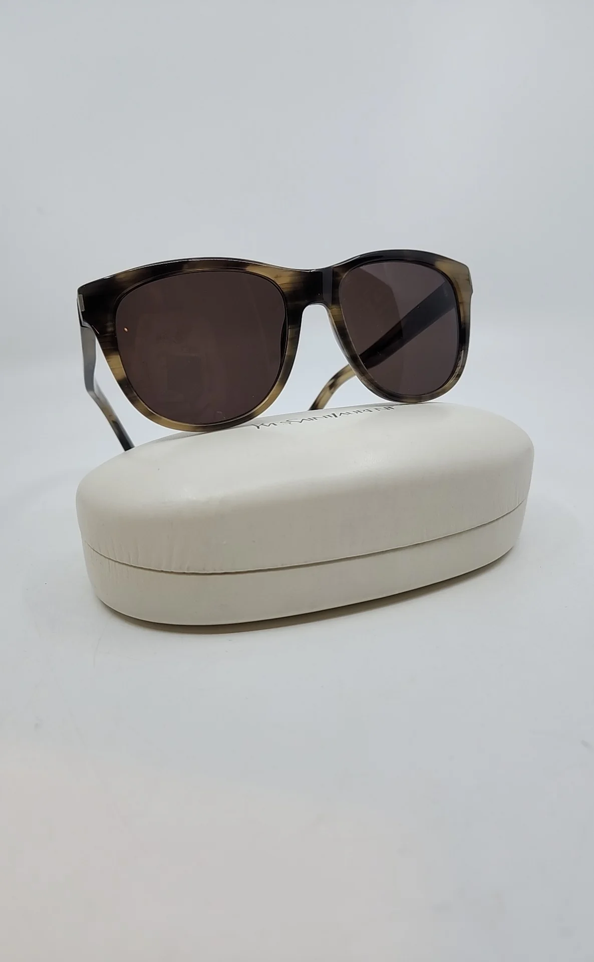 YSL Sunglasses (Pre-owned) - Image 4